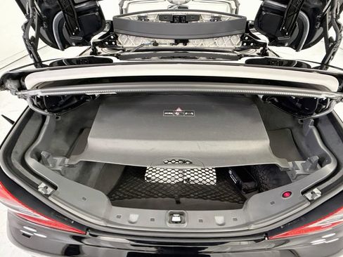 Used 2011 Mercedes-Benz SL 550 image 30