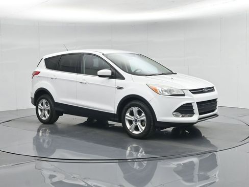 Used 2015 Ford Escape SE image 33