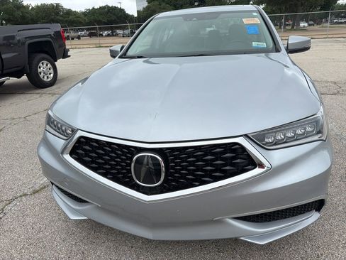 Used 2019 Acura TLX w/ Technology Package FWD image 2