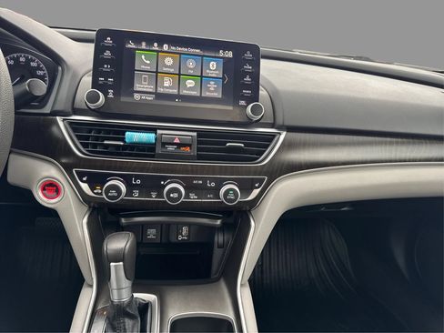 Used 2019 Honda Accord EX image 28