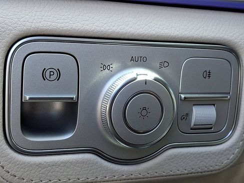 Certified 2026 Mercedes-Benz GLE 350 4MATIC image 26