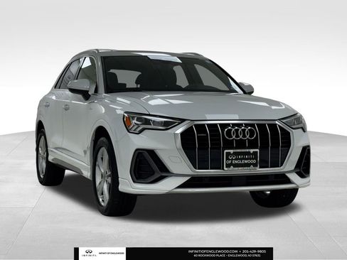 Used 2020 Audi Q3 2.0T Premium Plus w/ Premium Plus Package image 1