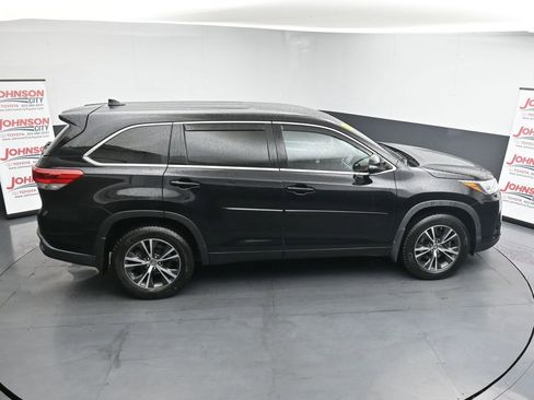 Used 2017 Toyota Highlander Plus w/ Protection Package #3 image 34