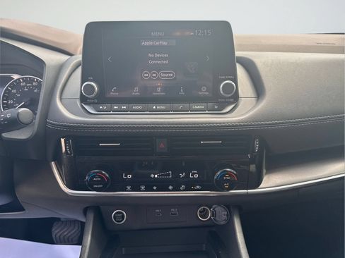 Certified 2023 Nissan Rogue SV FWD image 24