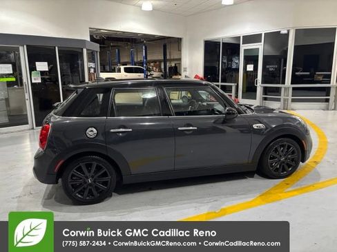 Used 2019 MINI Cooper S w/ Signature Upholstery Package FWD image 9