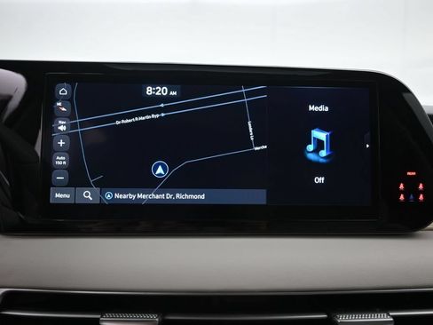 Used 2024 Hyundai Palisade Limited AWD/4WD image 16