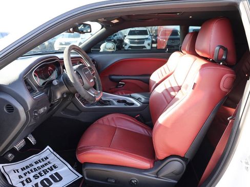 Used 2022 Dodge Challenger SRT Hellcat image 12