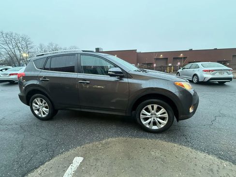 Used 2015 Toyota RAV4 Limited image 8
