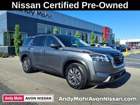 Certified 2025 Nissan Pathfinder SV AWD/4WD image 1