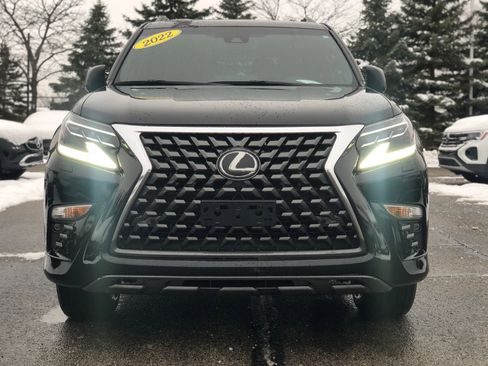Used 2022 Lexus GX 460 image 2