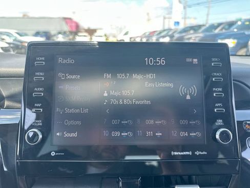 Used 2021 Toyota Camry SE w/ Cold Weather Package AWD/4WD image 18
