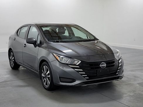 Used 2024 Nissan Versa SV w/ Trunk Package FWD image 2