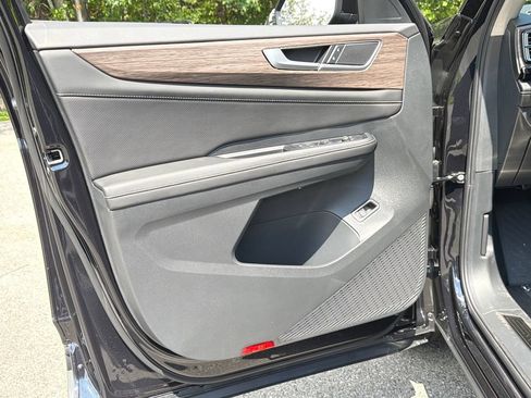 New 2026 Volkswagen Atlas SEL AWD/4WD image 18