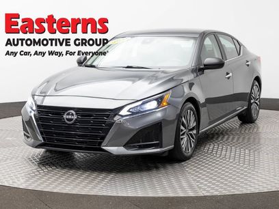 Used 2024 Nissan Altima 2.5 SV