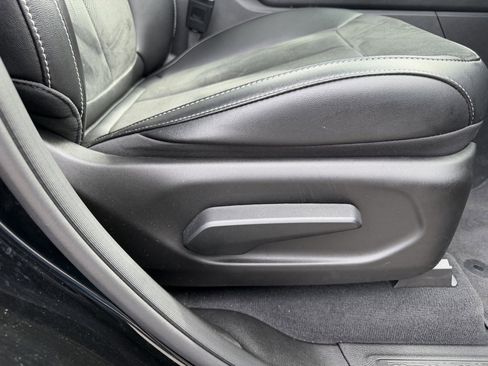 Used 2024 Jeep Grand Cherokee Altitude image 33