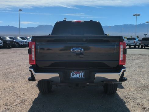 Used 2024 Ford F350 Lariat image 5