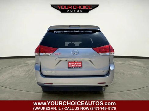 Used 2011 Toyota Sienna LE FWD image 5