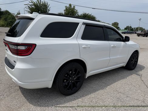Used 2018 Dodge Durango R/T w/ Technology Group AWD/4WD image 7