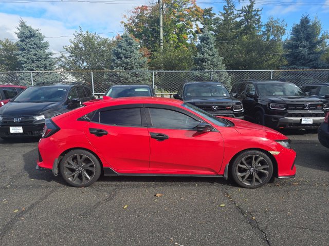 Used 2018 Honda Civic Sport image 4