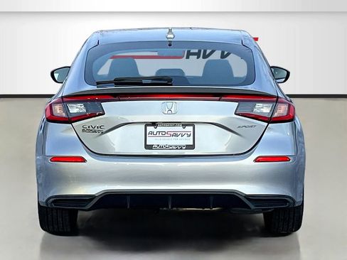 Used 2025 Honda Civic Sport image 6