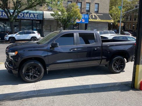Used 2022 Chevrolet Silverado 1500 RST w/ Safety Package image 3