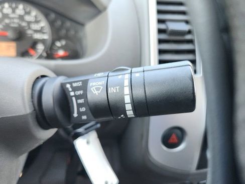 Used 2019 Nissan Frontier SV image 24