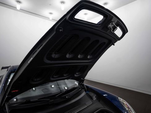 Certified 2026 Porsche 911 GT3 RWD image 32