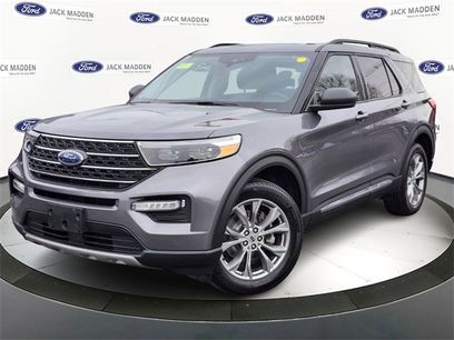 Certified 2022 Ford Explorer XLT w/ Equipment Group 202A