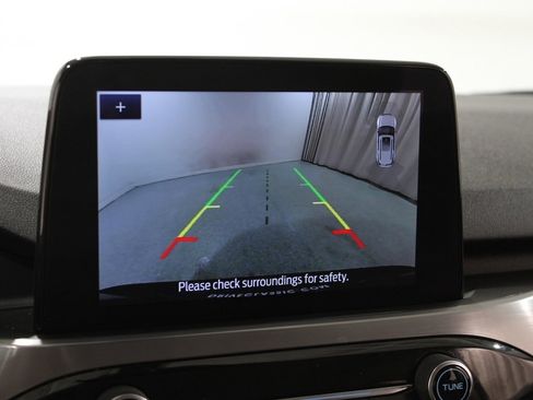 Certified 2022 Ford Escape Titanium image 15