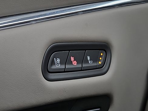 Certified 2024 Cadillac Escalade Sport Platinum image 28