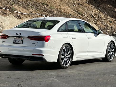 Used 2022 Audi A6 Premium Plus w/ Premium Plus Package image 4