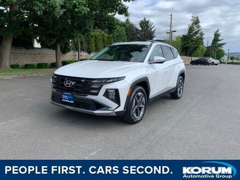 Used 2025 Hyundai Tucson SEL AWD/4WD image 1