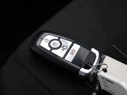 Used 2020 Ford EcoSport SE image 26