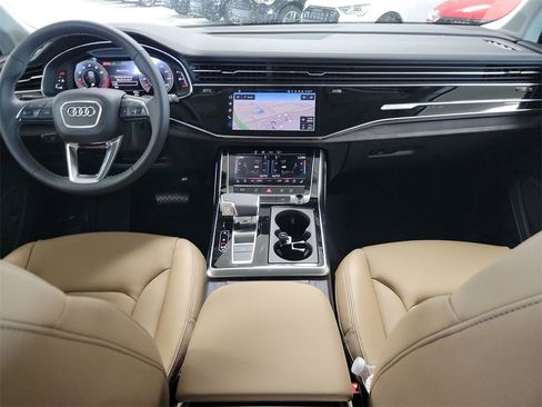 Used 2025 Audi Q7 3.0T Premium Plus w/ Premium Plus Package image 17