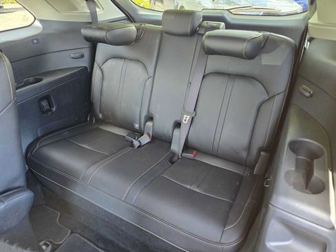 Used 2024 MAZDA CX-90 Plug-In Hybrid w/ Preferred AWD/4WD image 19