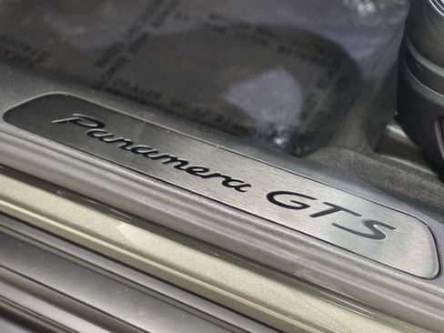 Used 2022 Porsche Panamera GTS AWD/4WD image 27