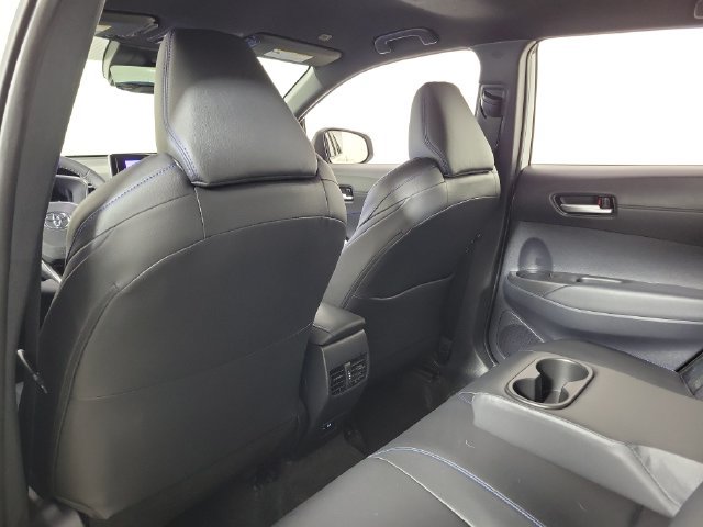 Used 2024 Toyota Corolla Cross AWD Hybrid image 11