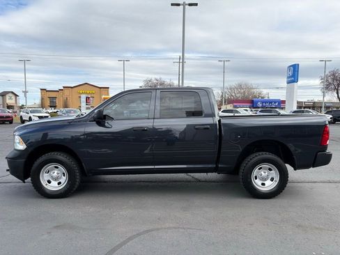 Used 2014 RAM 1500 4x4 Crew Cab w/ Protection Group image 4