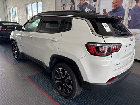 Used 2023 Jeep Compass Limited AWD/4WD image 6
