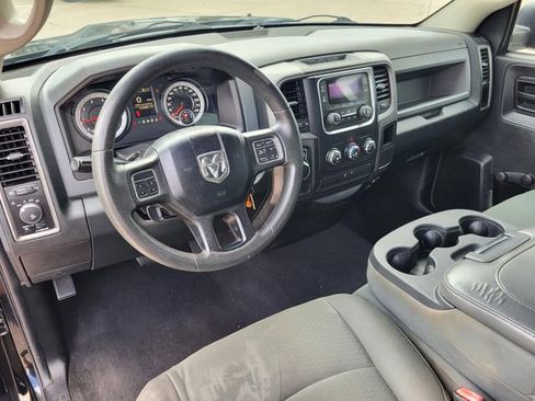 Used 2015 RAM 1500 Express RWD image 16