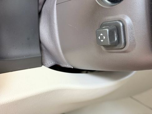 Used 2018 GMC Yukon Denali AWD/4WD image 47