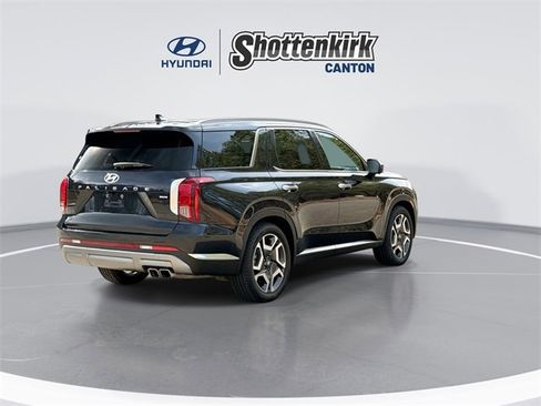 Used 2023 Hyundai Palisade Limited image 8