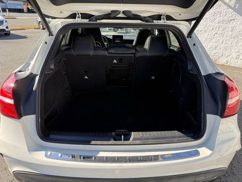 Used 2018 Mercedes-Benz GLA 250 4MATIC image 6