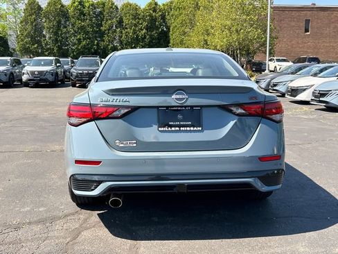 Certified 2024 Nissan Sentra SR w/ SR Premium Package FWD image 3