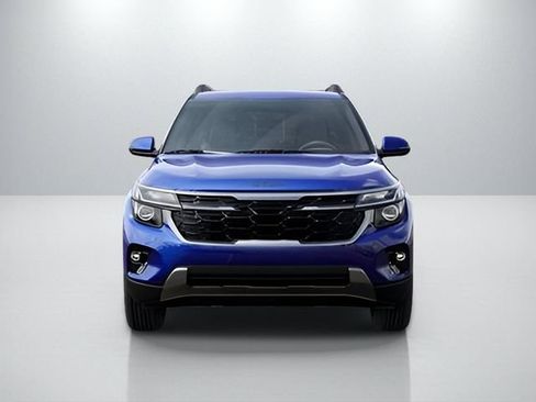 Used 2025 Kia Seltos X-Line AWD/4WD image 2