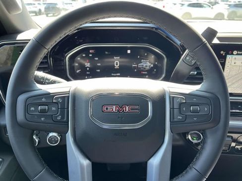 New 2026 GMC Sierra 1500 Elevation image 18