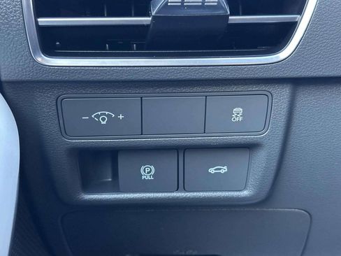 Used 2025 Hyundai Sonata SEL FWD image 30