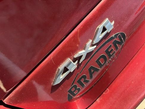 Used 2022 Jeep Grand Cherokee Summit w/ Luxury Tech Group V image 10