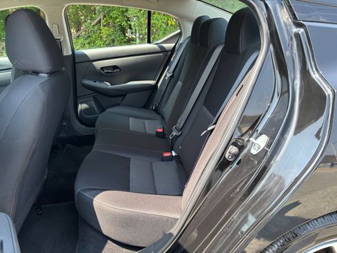 Used 2025 Nissan Sentra SV FWD image 23