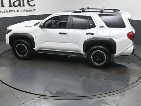 Used 2025 Toyota 4Runner TRD Off-Road Premium AWD/4WD image 44